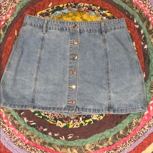 Forever 21 Dresses & Skirts - Button Up Denim Mini Skirt